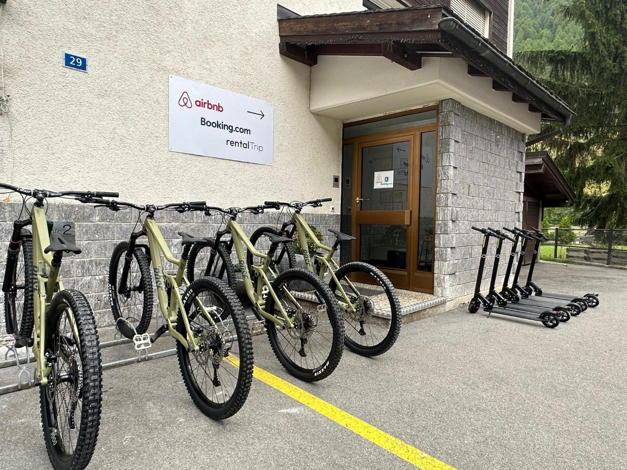 Enjoy The View Apartment Close To Zermatt With Parking Tasch Bagian luar foto